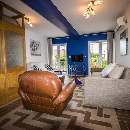 Apartment Center Malinska